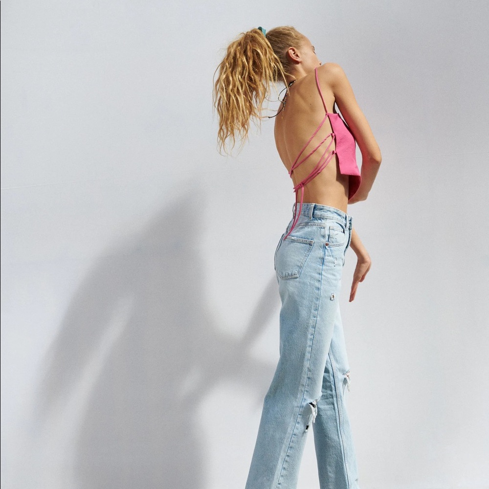 Zara blogger fav flowy crop top